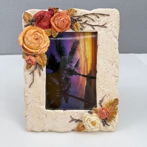 Vintage FIGI Bountiful 4"x6" Photo Picture Frame 3D Floral Resin Free Standing
